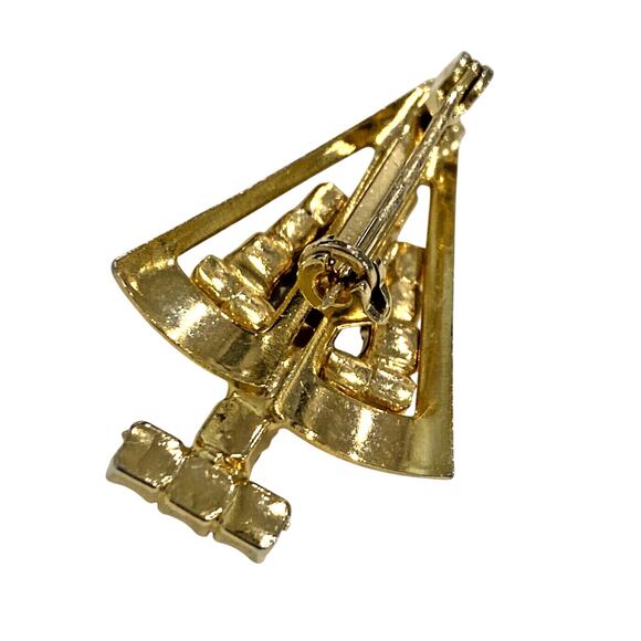 Vintage Christmas Tree Brooch Goldtone Pin with Red Green & White Rhinestones - Picture 6 of 6